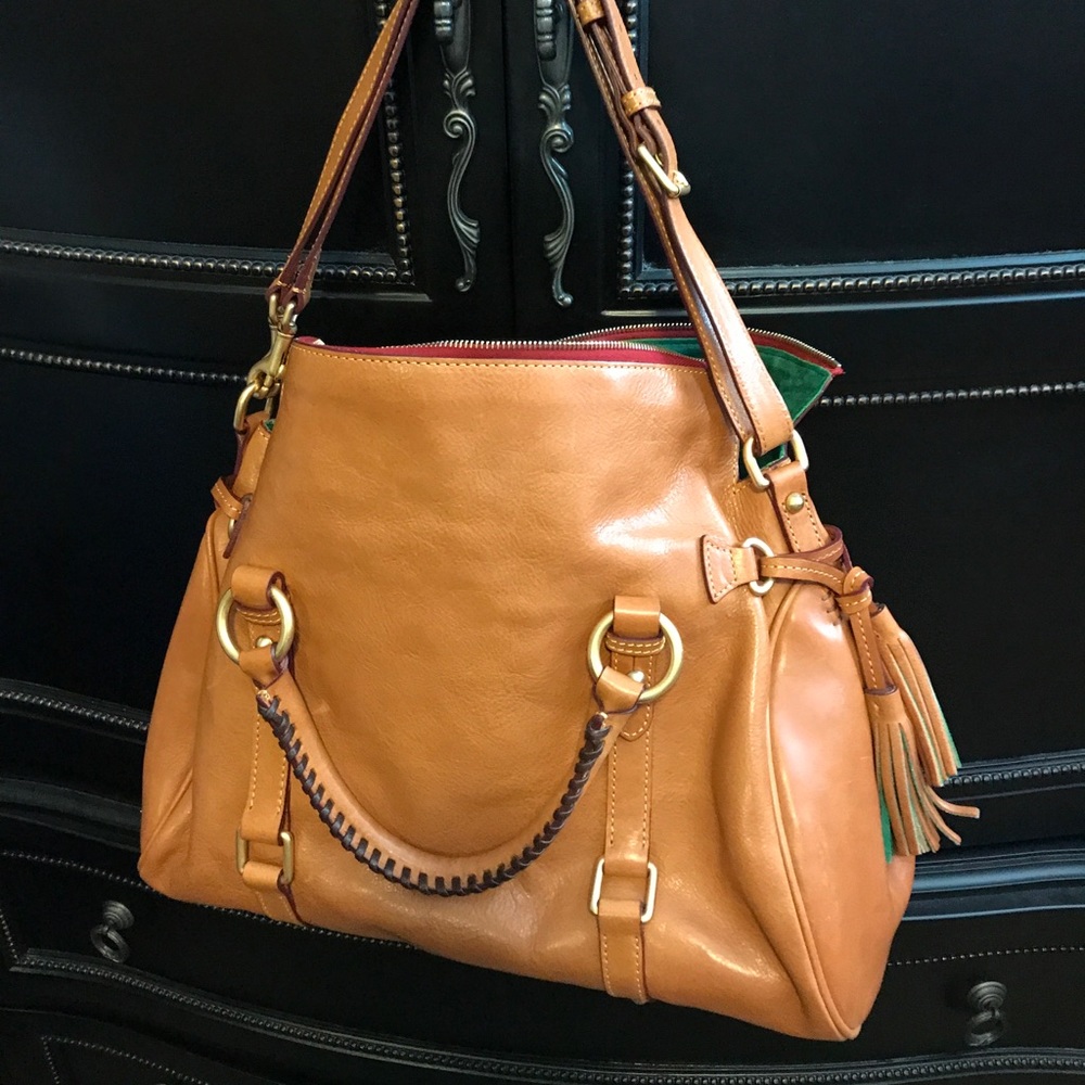 Dooney & Bourke leather handbag